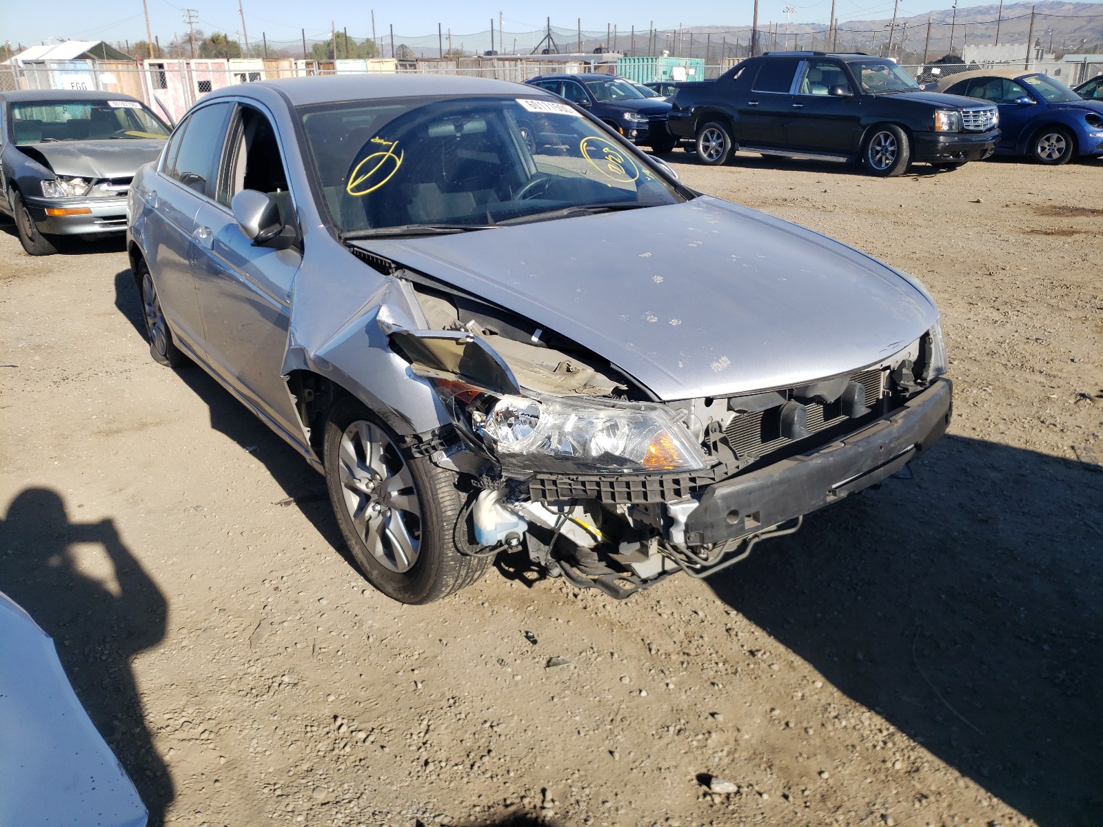 Photo 0 VIN: 1HGCP26498A067749 - HONDA ACCORD LXP 