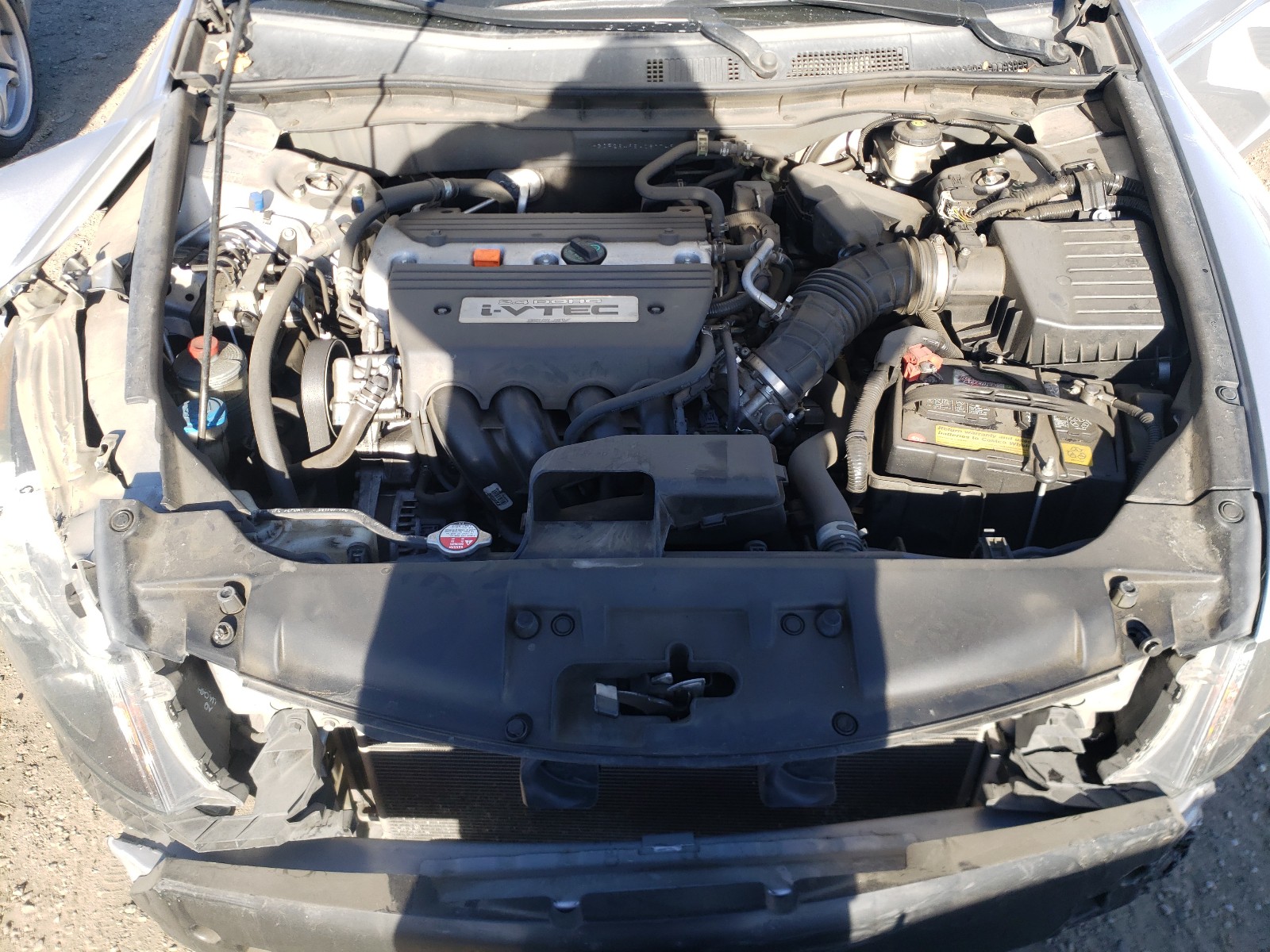 Photo 6 VIN: 1HGCP26498A067749 - HONDA ACCORD LXP 