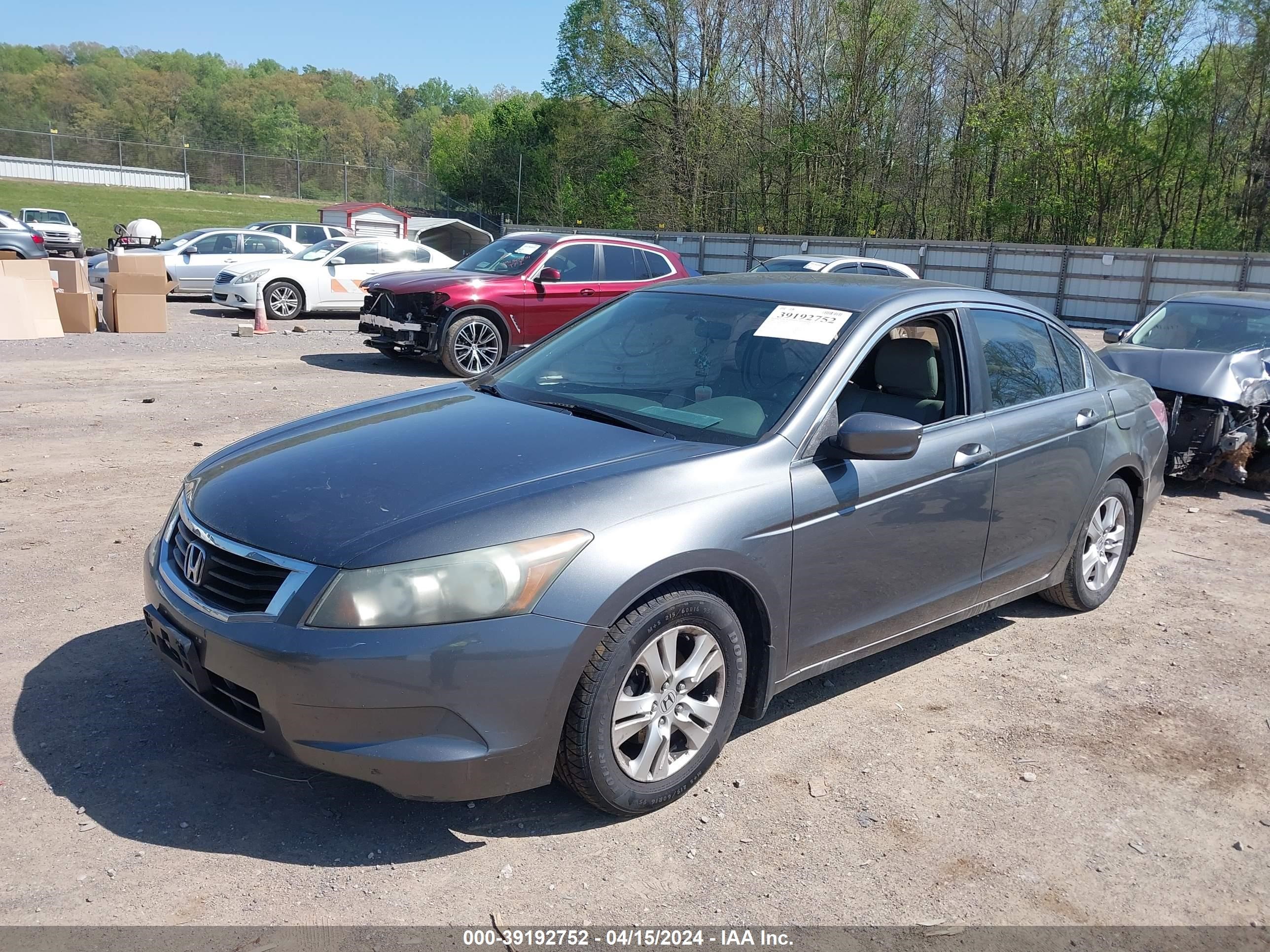 Photo 1 VIN: 1HGCP26499A098307 - HONDA ACCORD 