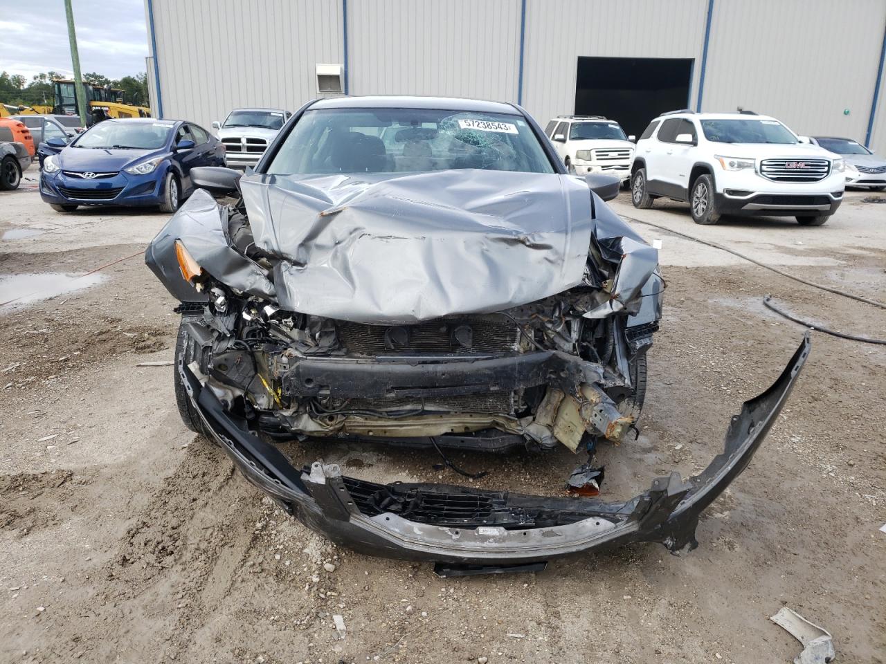 Photo 4 VIN: 1HGCP26499A103358 - HONDA ACCORD 