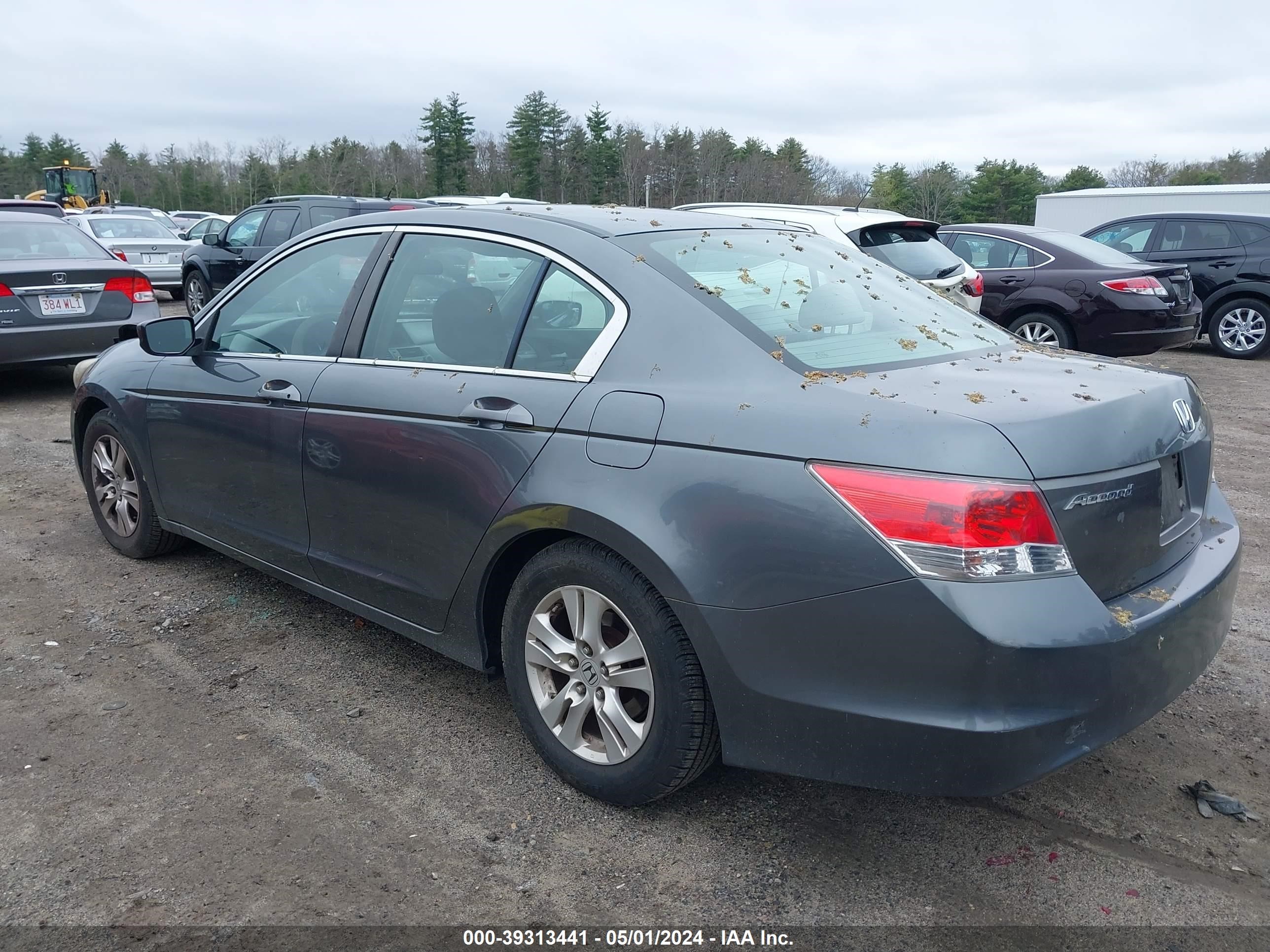 Photo 2 VIN: 1HGCP26499A129409 - HONDA ACCORD 