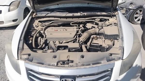 Photo 30 VIN: 1HGCP2658CA620800 - HONDA ACCORD 