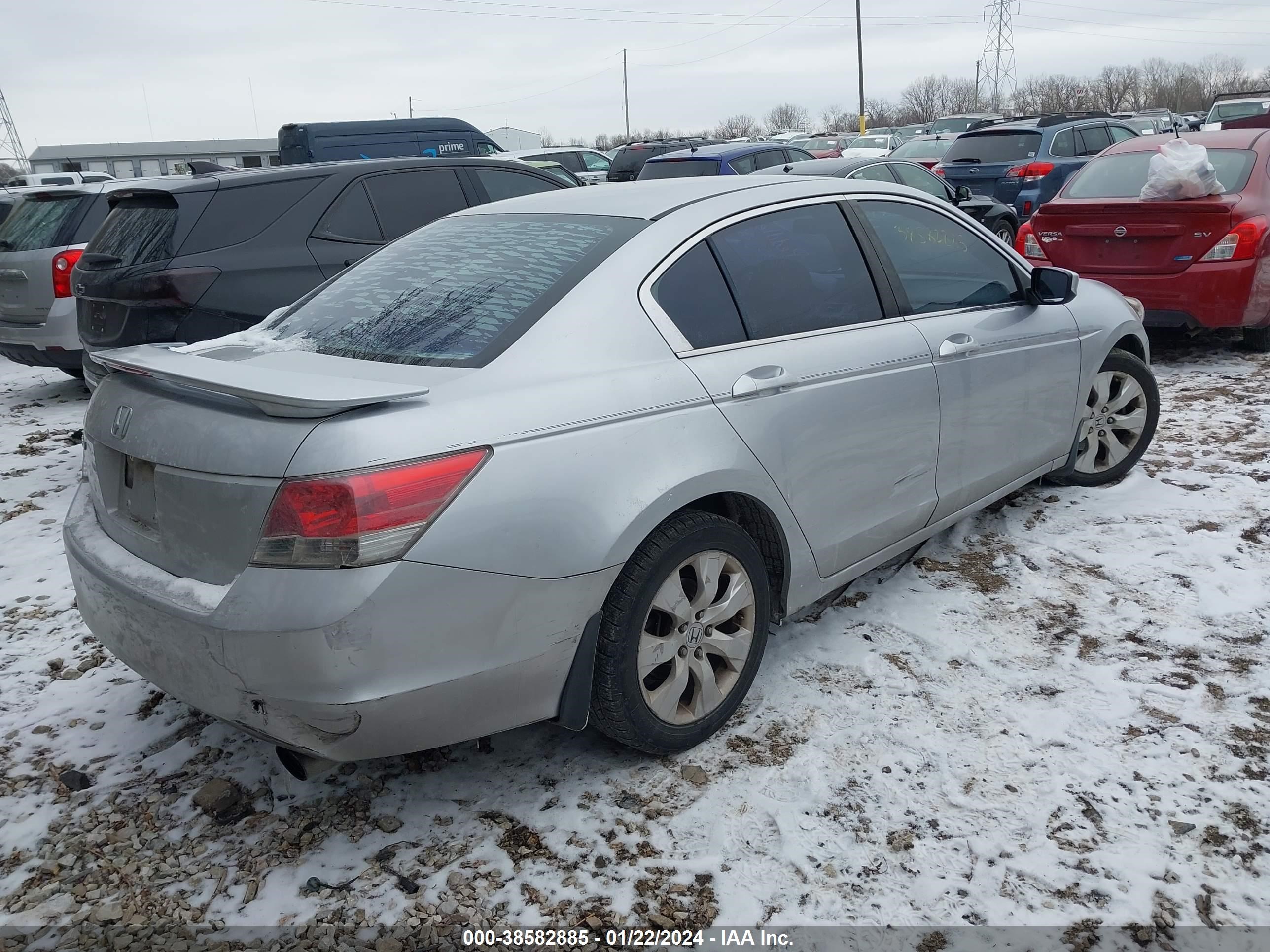 Photo 3 VIN: 1HGCP26708A099273 - HONDA ACCORD 