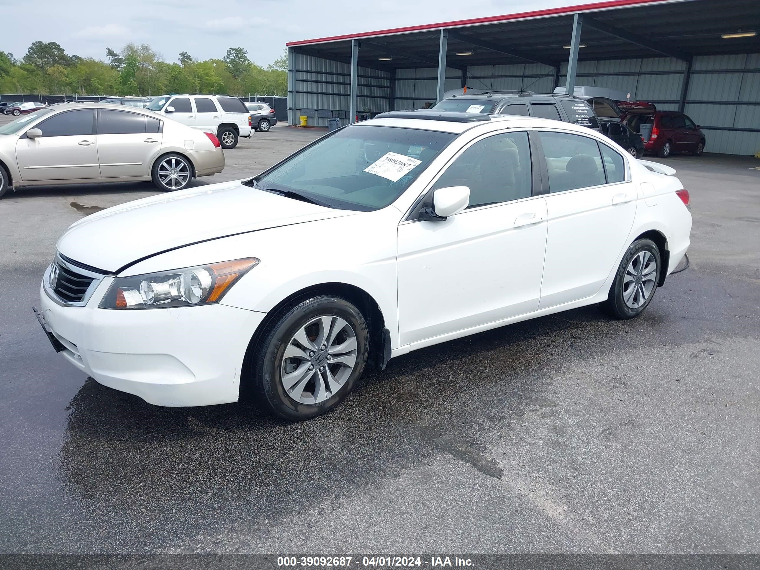 Photo 1 VIN: 1HGCP26708A108991 - HONDA ACCORD 