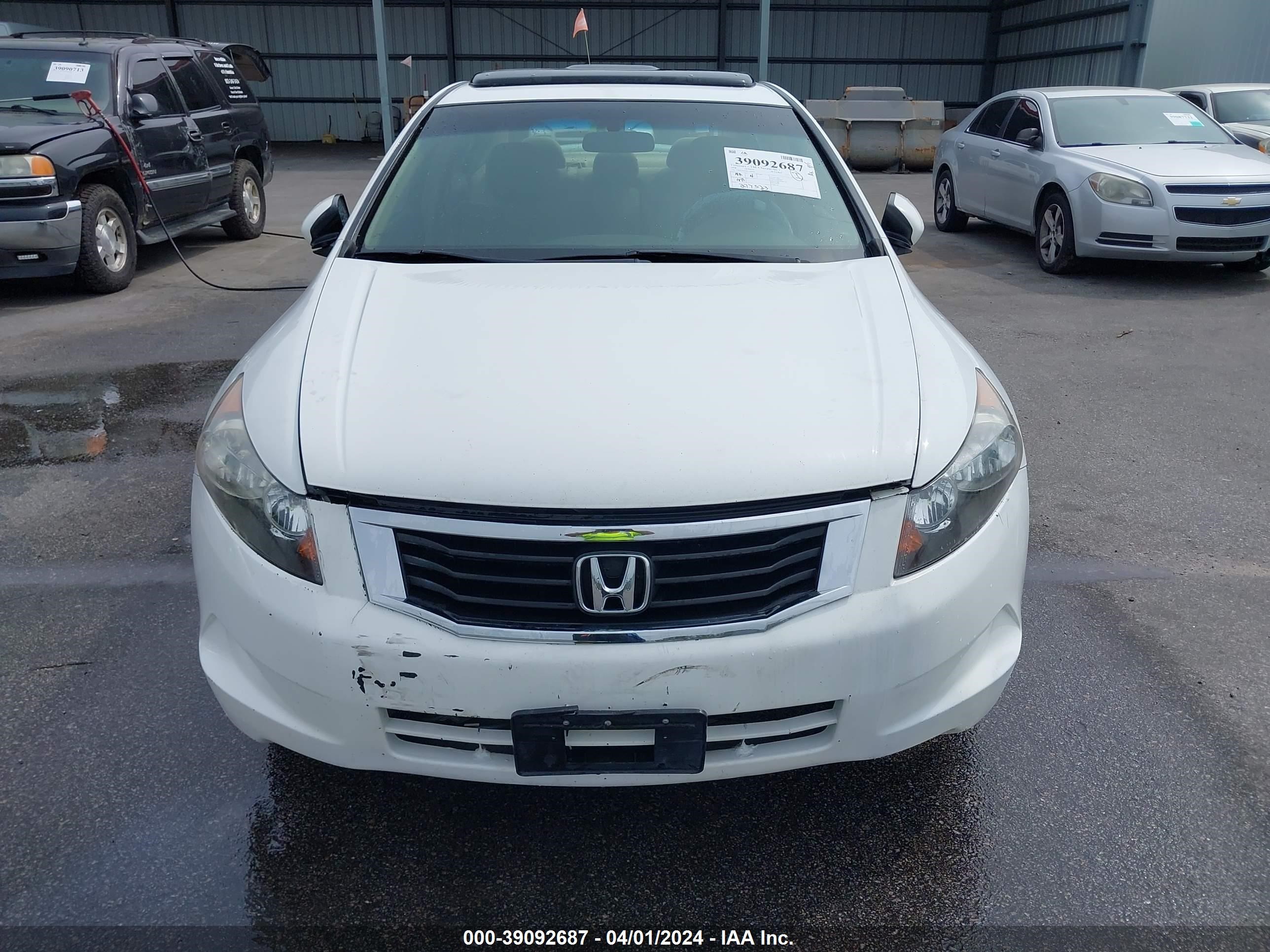 Photo 5 VIN: 1HGCP26708A108991 - HONDA ACCORD 