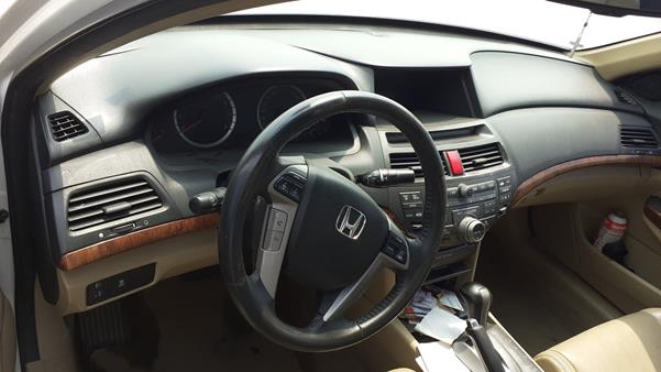 Photo 15 VIN: 1HGCP2670CA619500 - HONDA ACCORD 