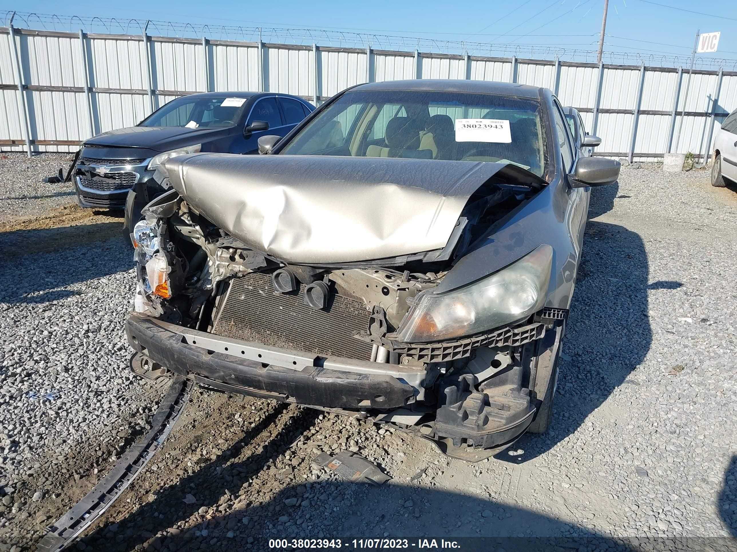 Photo 5 VIN: 1HGCP26729A139659 - HONDA ACCORD 