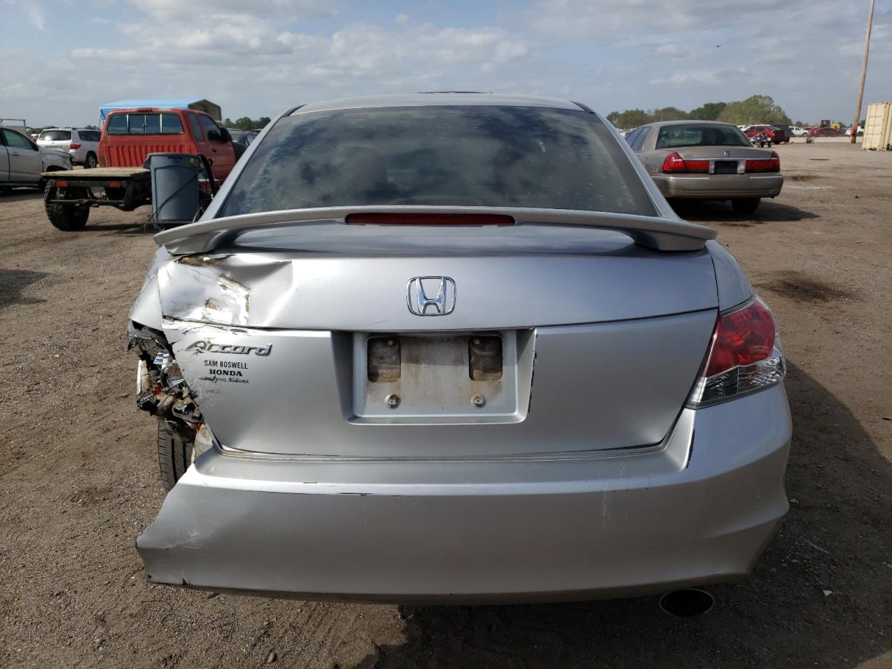 Photo 5 VIN: 1HGCP26748A127611 - HONDA ACCORD 