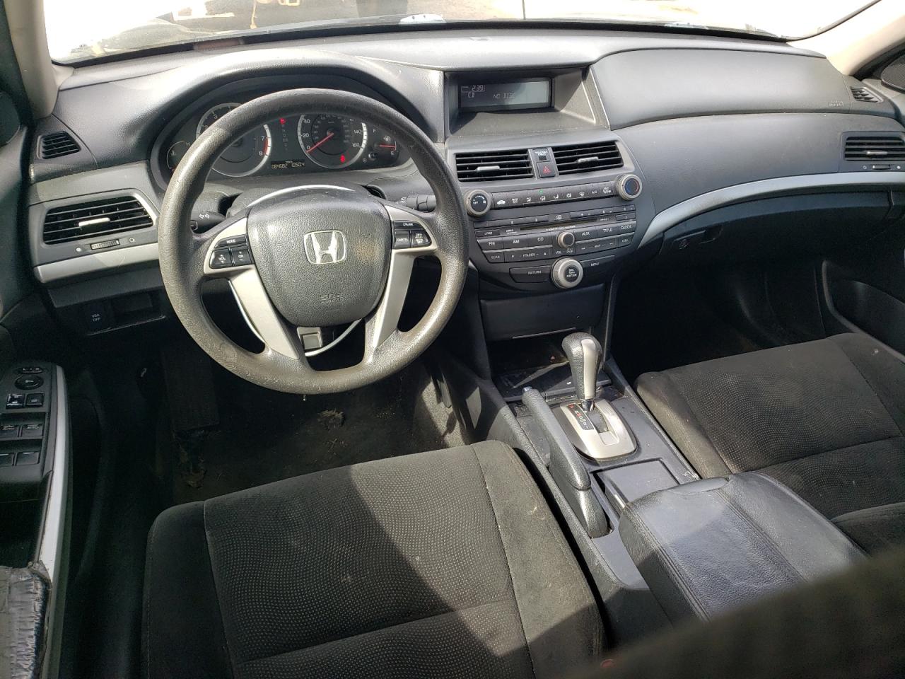 Photo 7 VIN: 1HGCP26748A127611 - HONDA ACCORD 