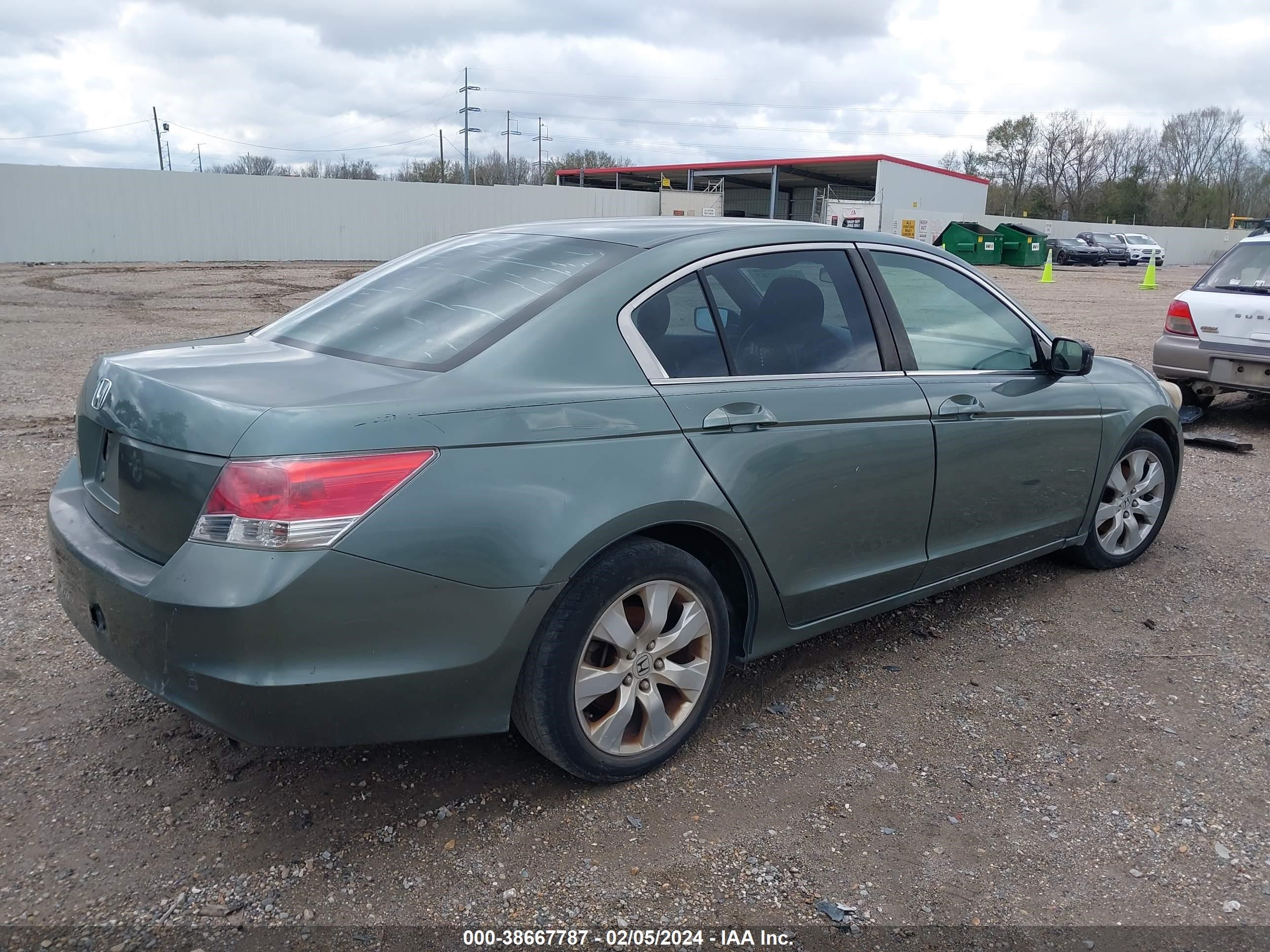 Photo 3 VIN: 1HGCP26759A038423 - HONDA ACCORD 