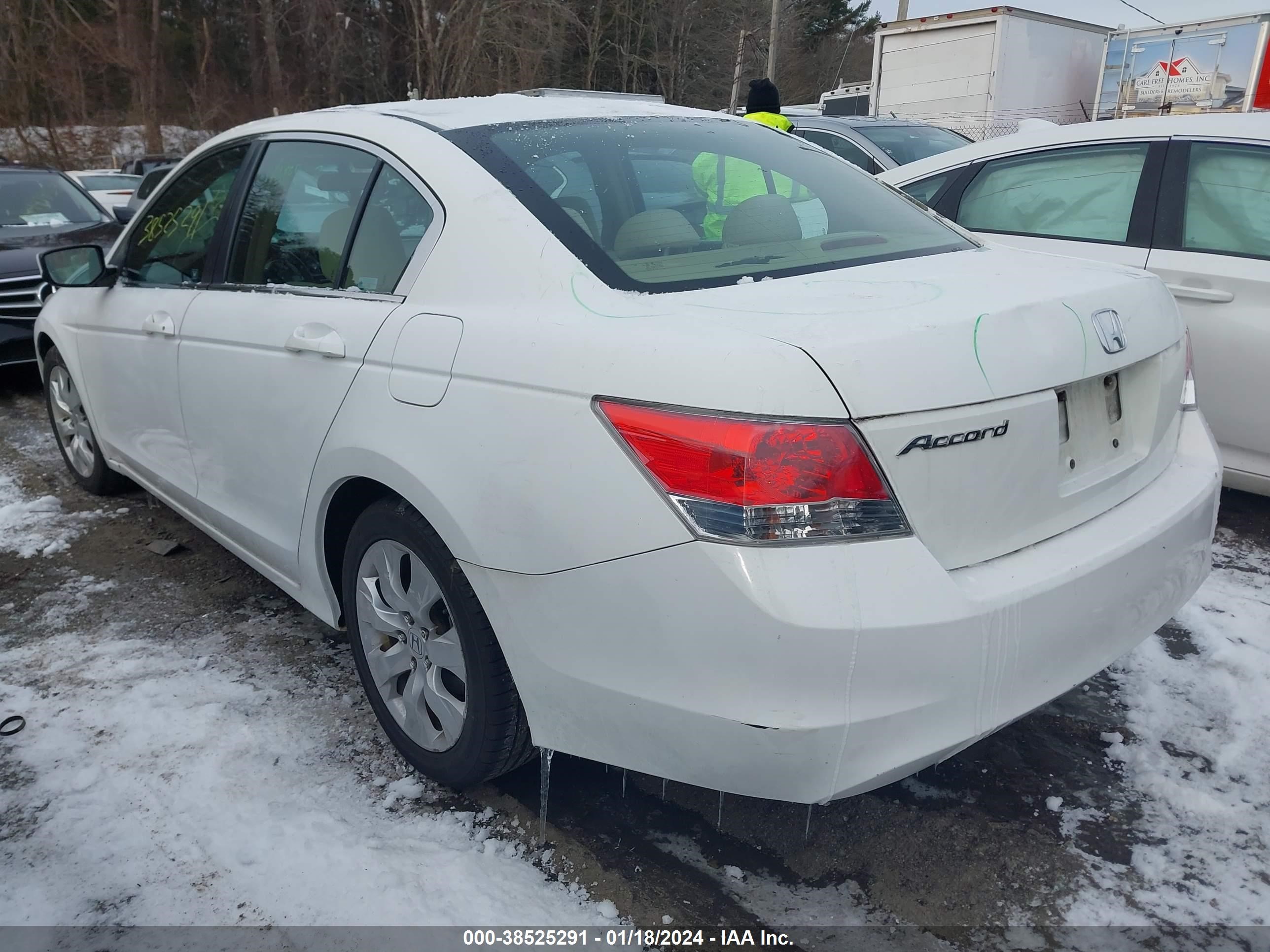 Photo 2 VIN: 1HGCP26759A162644 - HONDA ACCORD 