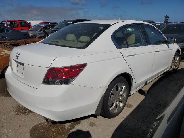 Photo 2 VIN: 1HGCP26768A055357 - HONDA ACCORD EX 