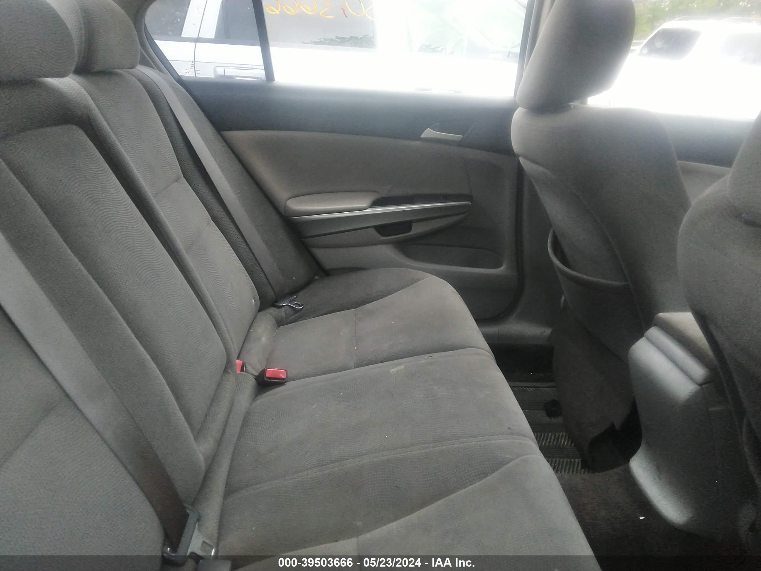 Photo 7 VIN: 1HGCP26778A045081 - HONDA ACCORD 