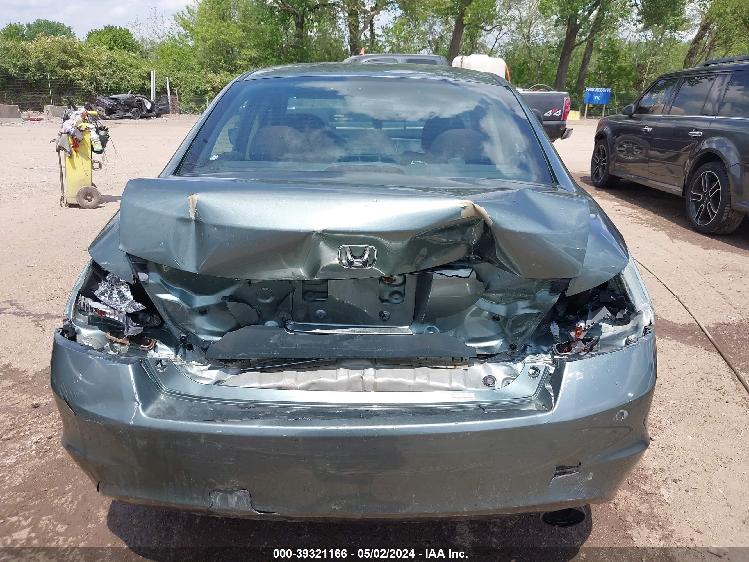 Photo 15 VIN: 1HGCP26779A100890 - HONDA ACCORD 