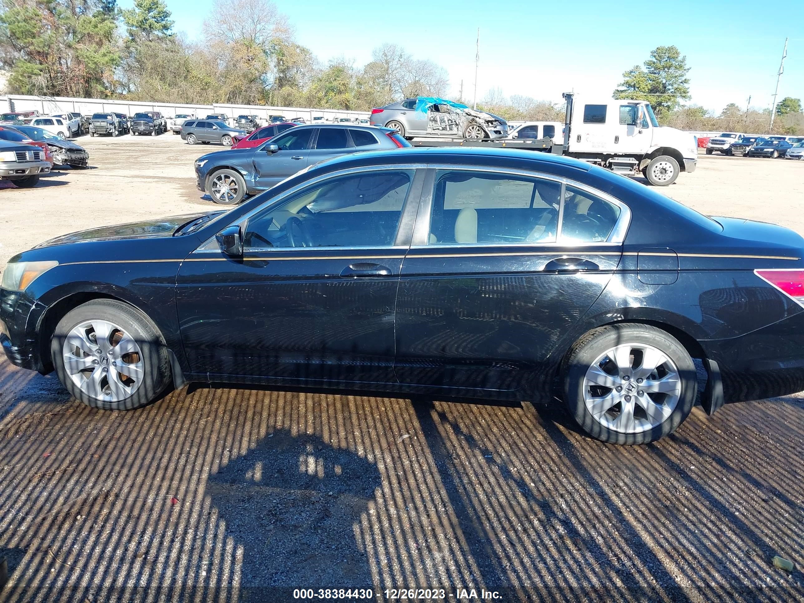 Photo 12 VIN: 1HGCP26779A115955 - HONDA ACCORD 