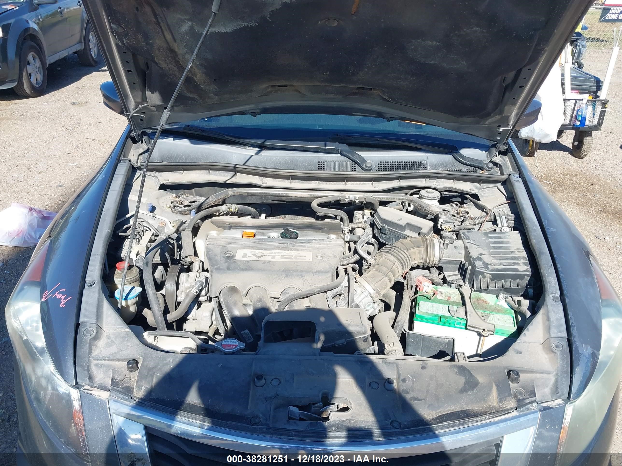 Photo 9 VIN: 1HGCP26789A059945 - HONDA ACCORD 