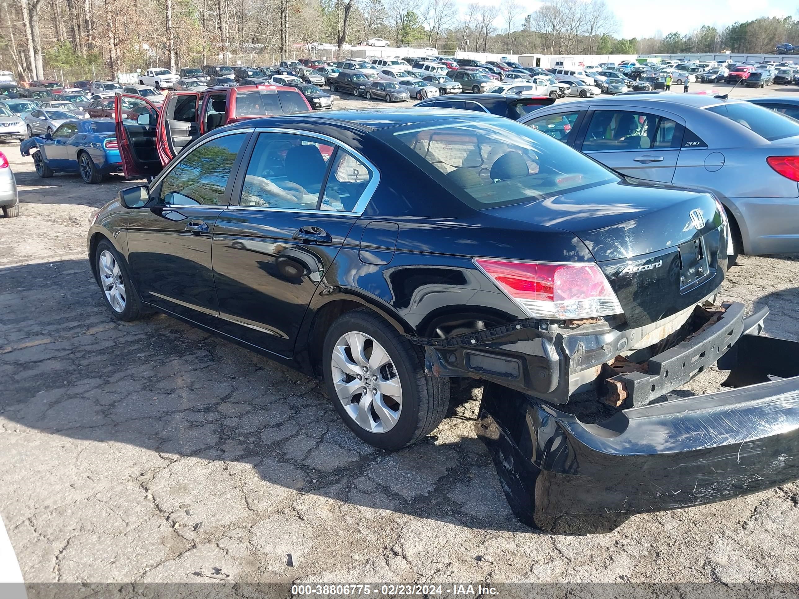 Photo 14 VIN: 1HGCP26799A045021 - HONDA ACCORD 