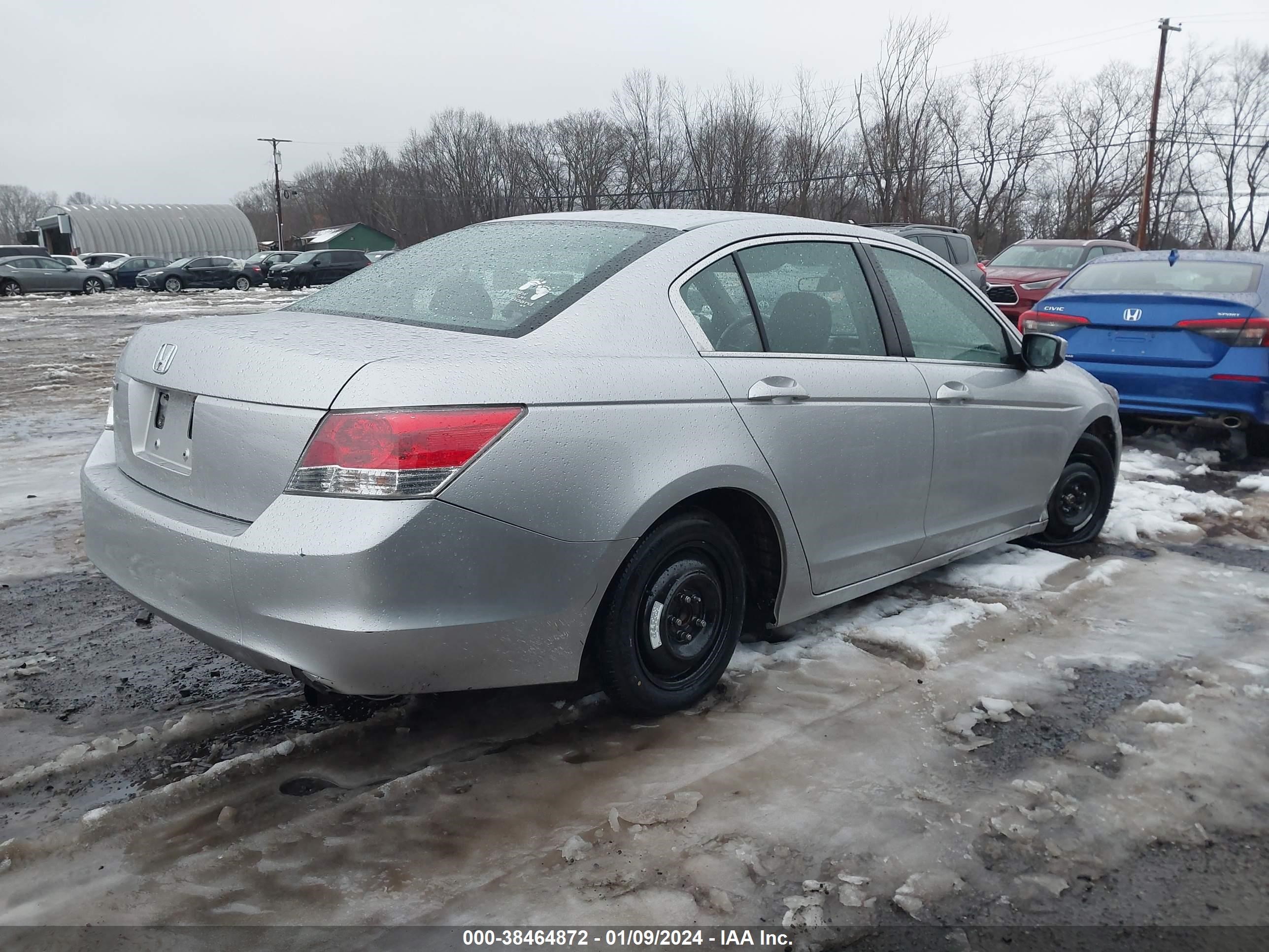 Photo 3 VIN: 1HGCP26799A083834 - HONDA ACCORD 