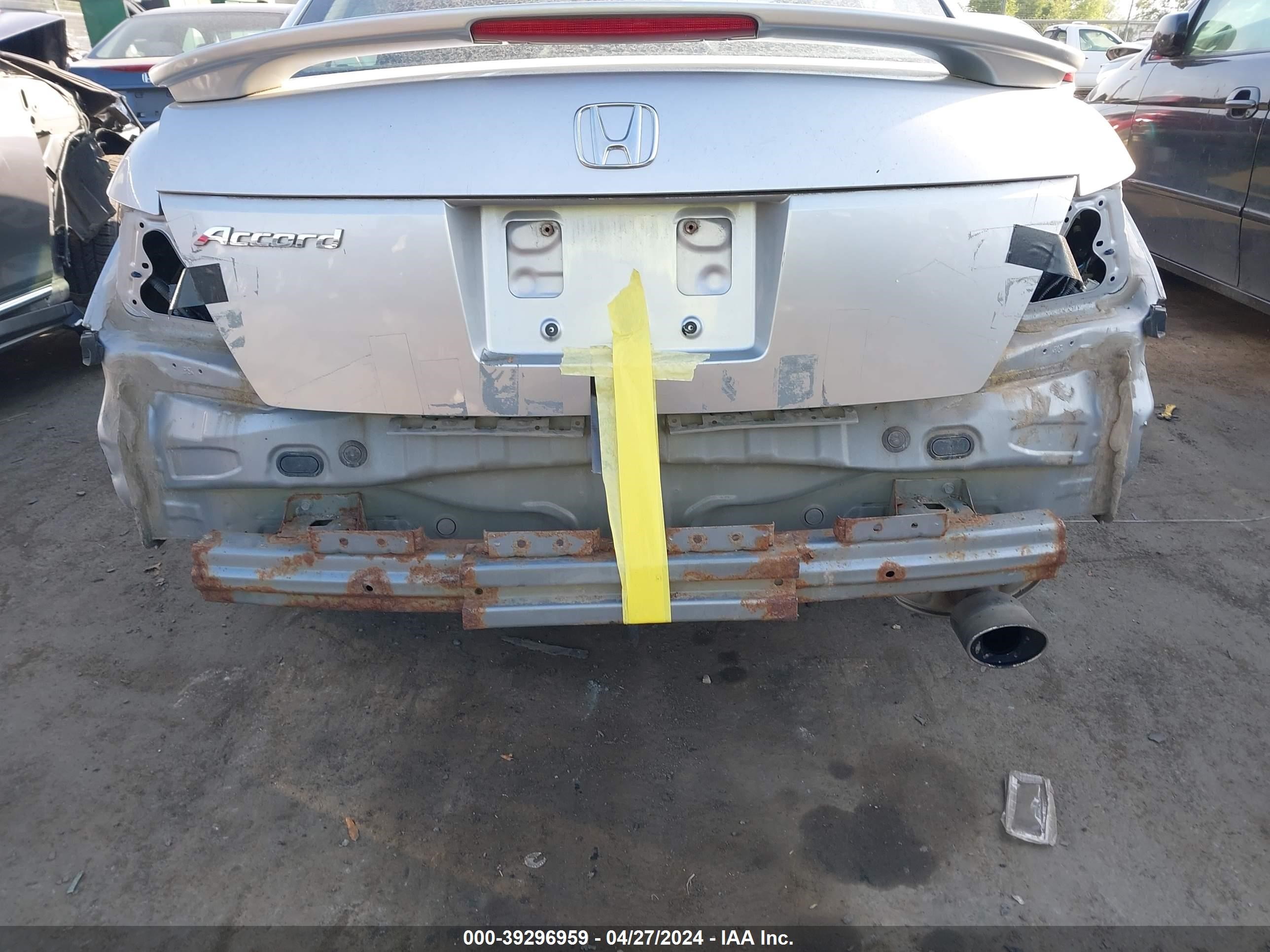 Photo 5 VIN: 1HGCP26799A141683 - HONDA ACCORD 