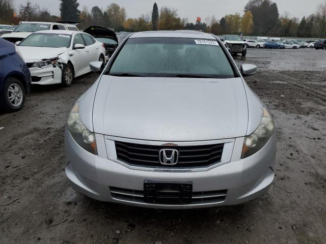 Photo 4 VIN: 1HGCP26808A000279 - HONDA ACCORD 