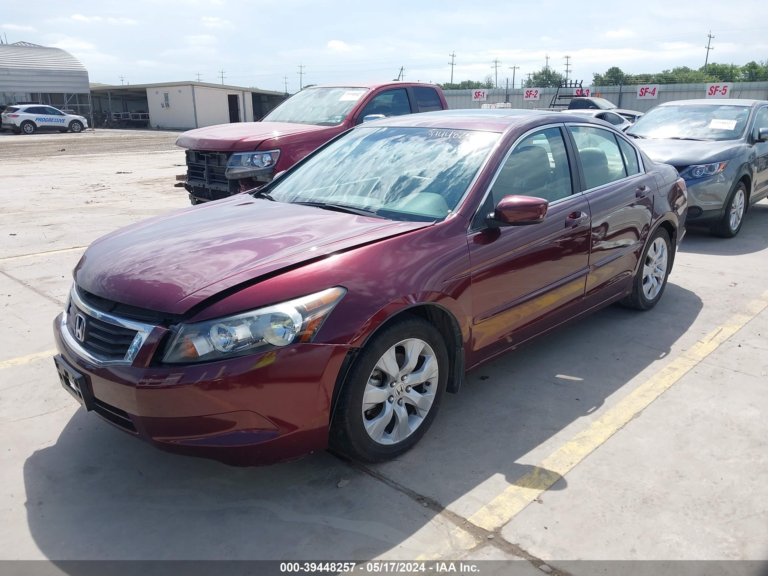 Photo 1 VIN: 1HGCP26809A000896 - HONDA ACCORD 