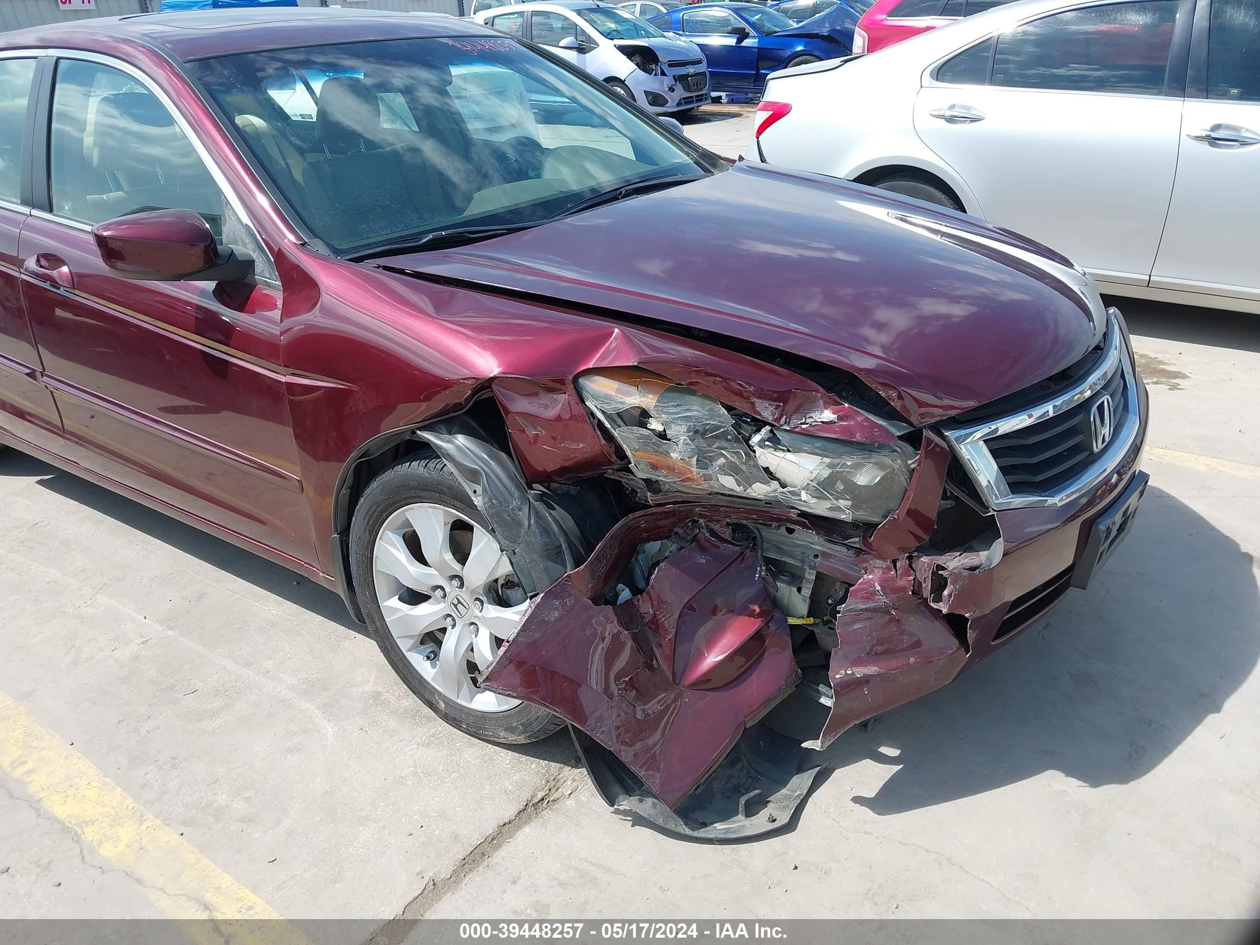 Photo 5 VIN: 1HGCP26809A000896 - HONDA ACCORD 