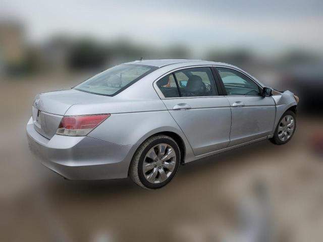 Photo 2 VIN: 1HGCP26818A021514 - HONDA ACCORD 