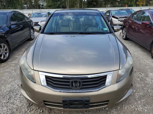 Photo 4 VIN: 1HGCP26818A111732 - HONDA ACCORD 