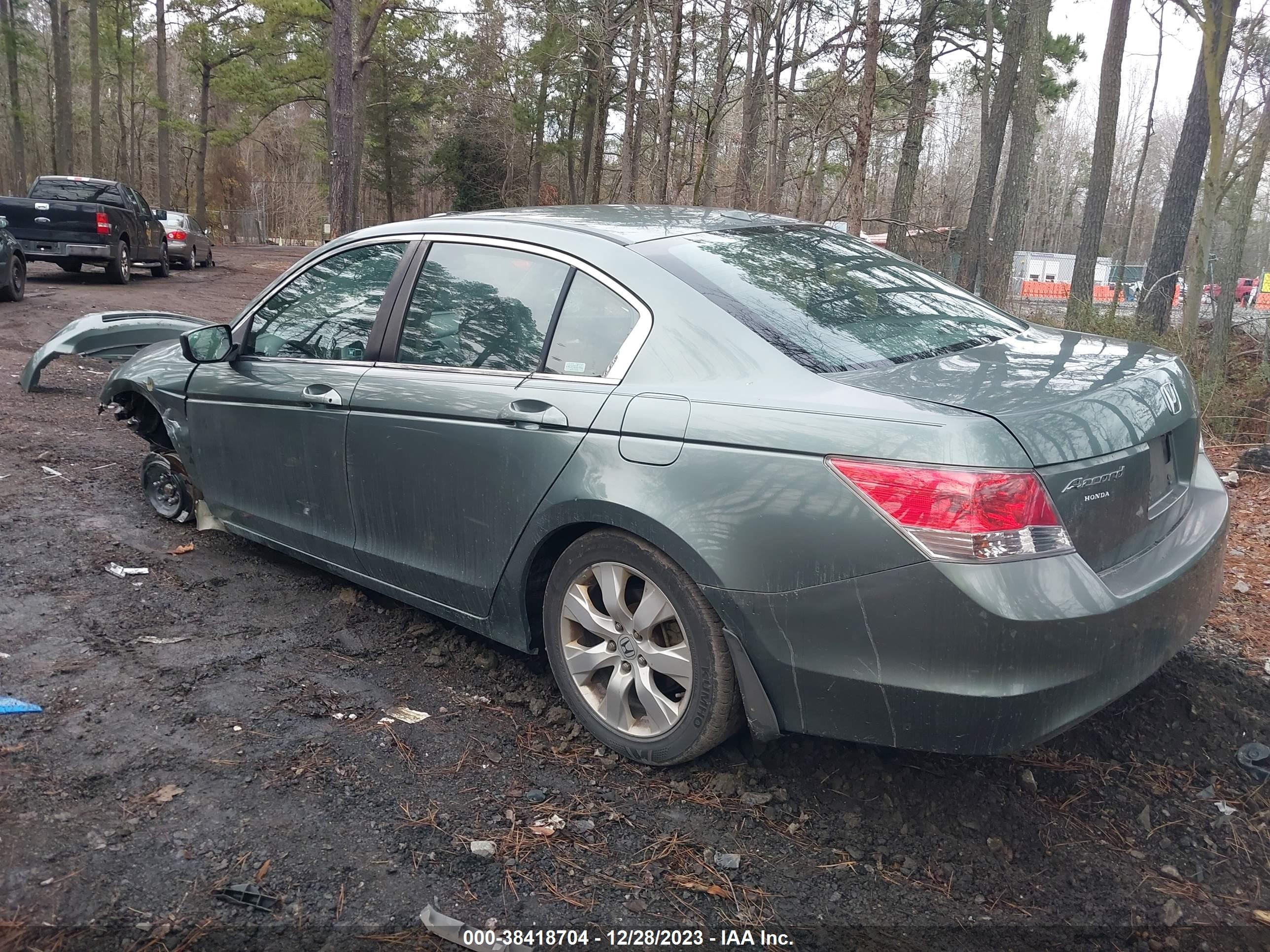 Photo 2 VIN: 1HGCP26819A059066 - HONDA ACCORD 