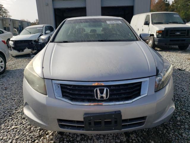 Photo 4 VIN: 1HGCP26828A069412 - HONDA ACCORD 