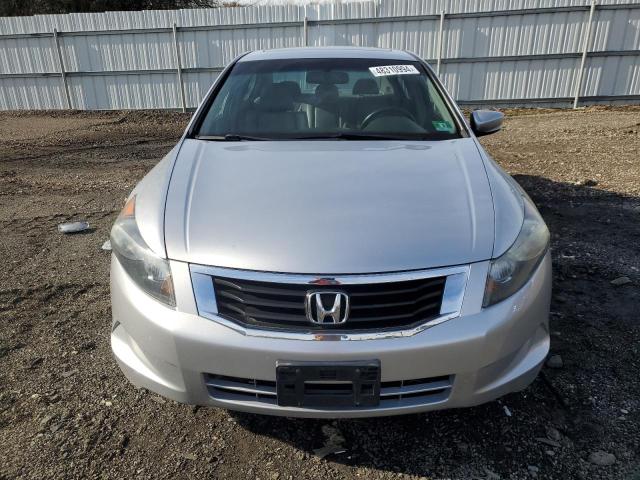 Photo 4 VIN: 1HGCP26828A069426 - HONDA ACCORD 