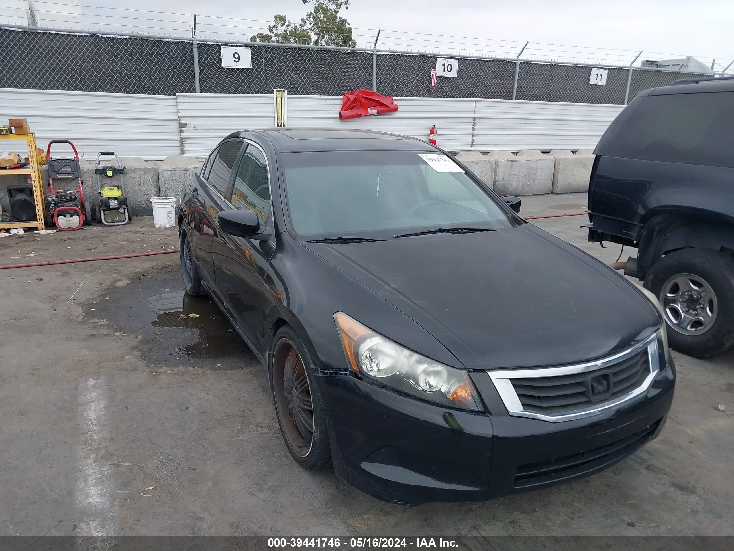 Photo 0 VIN: 1HGCP26829A013620 - HONDA ACCORD 