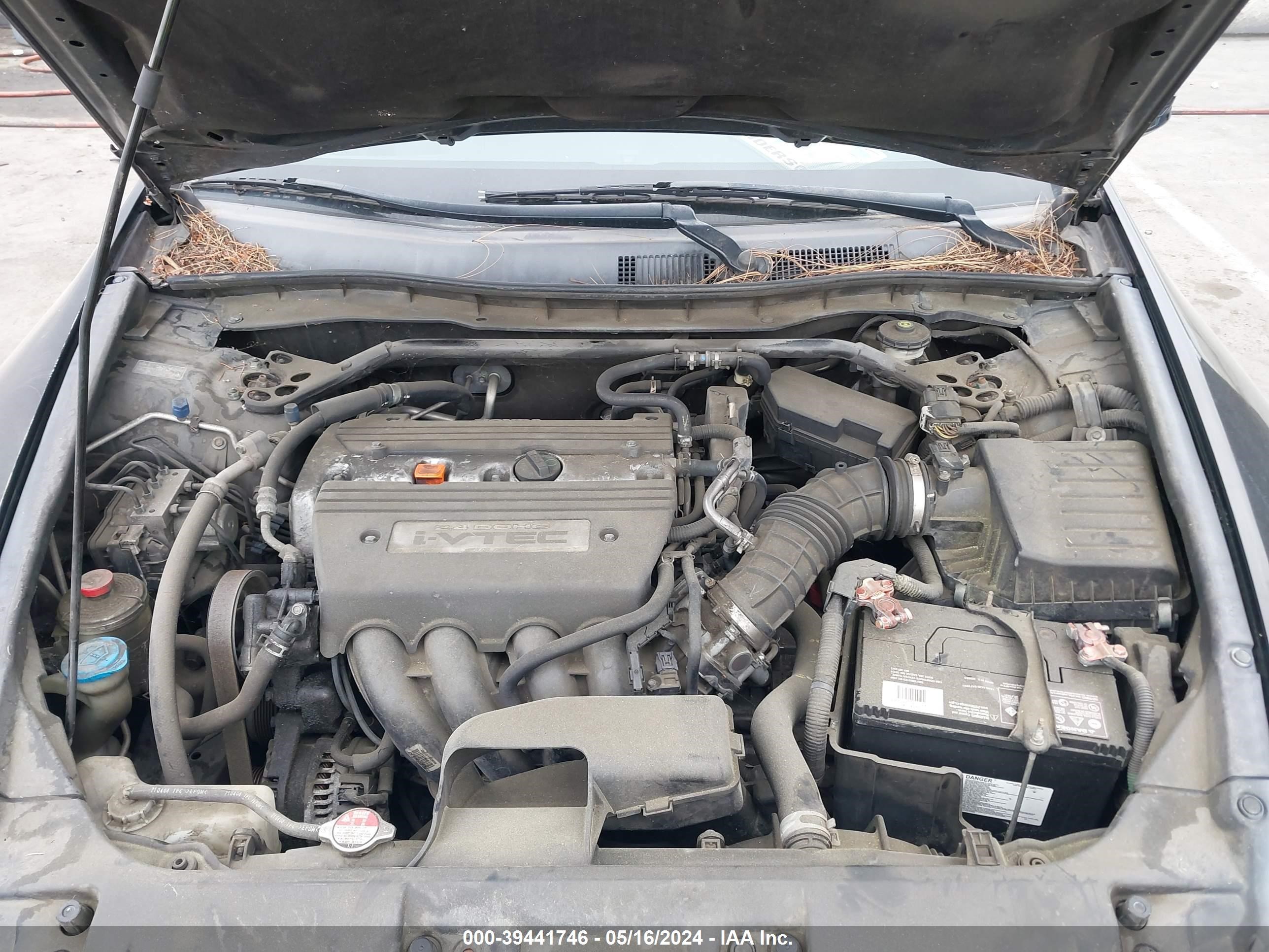 Photo 9 VIN: 1HGCP26829A013620 - HONDA ACCORD 