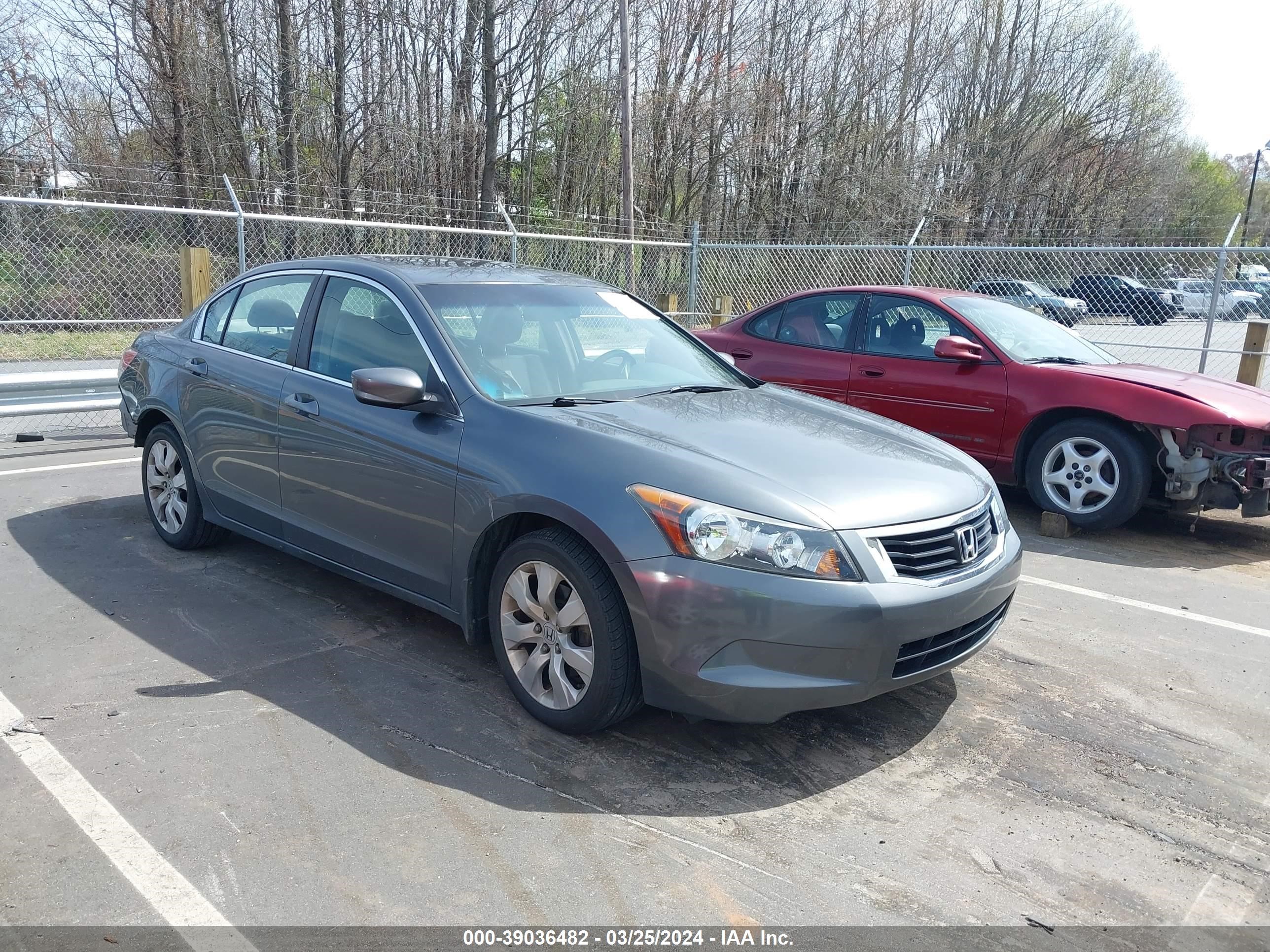 Photo 0 VIN: 1HGCP26829A071646 - HONDA ACCORD 