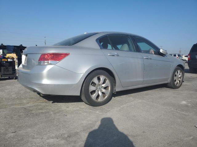 Photo 2 VIN: 1HGCP26829A076393 - HONDA ACCORD 