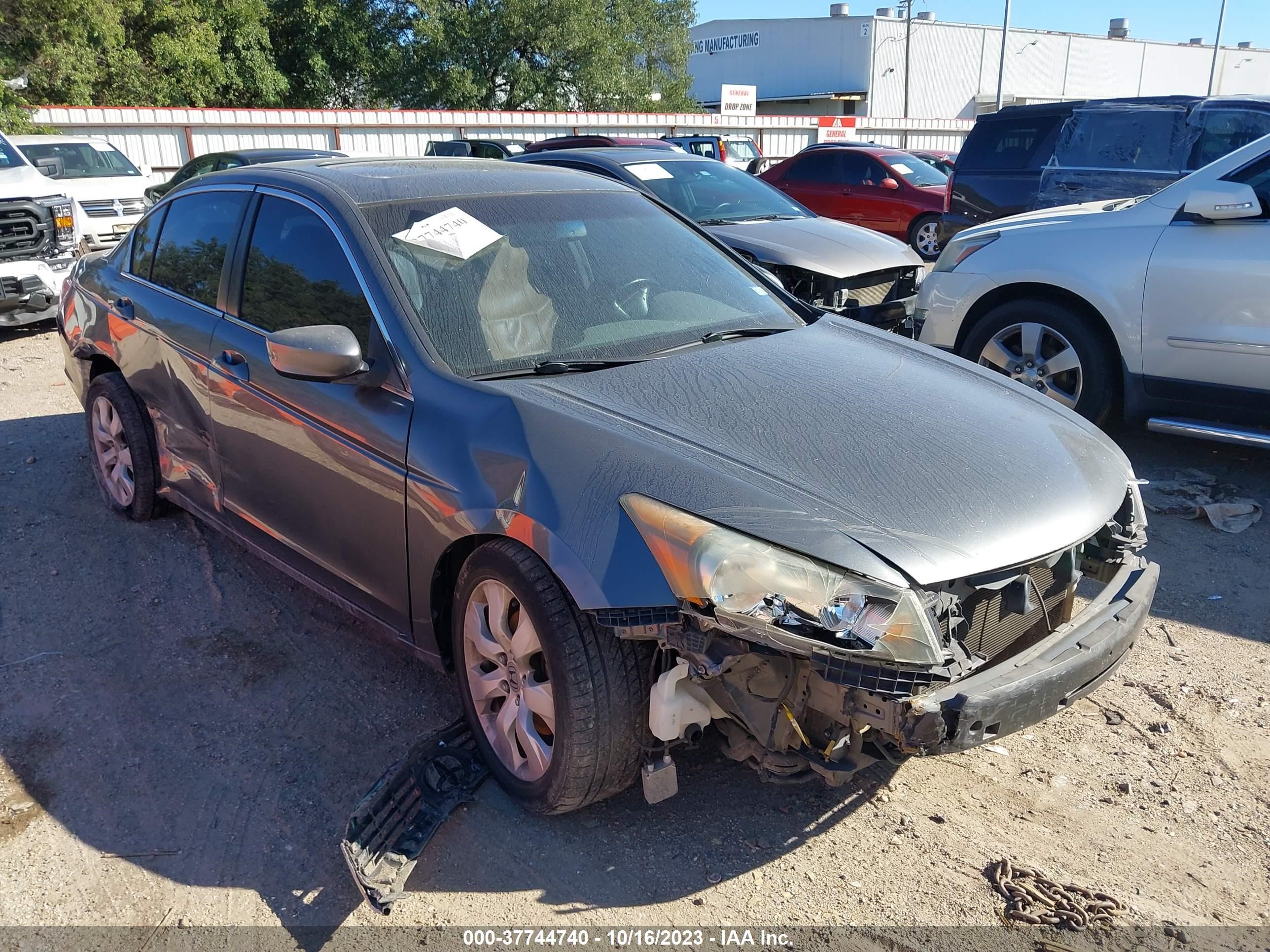 Photo 0 VIN: 1HGCP26829A118822 - HONDA ACCORD 