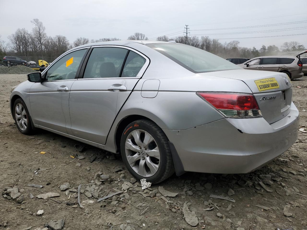 Photo 1 VIN: 1HGCP26838A022728 - HONDA ACCORD 