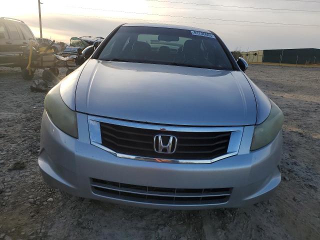 Photo 4 VIN: 1HGCP26848A075714 - HONDA ACCORD 