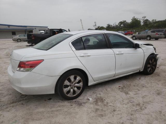 Photo 2 VIN: 1HGCP26848A124636 - HONDA ACCORD 