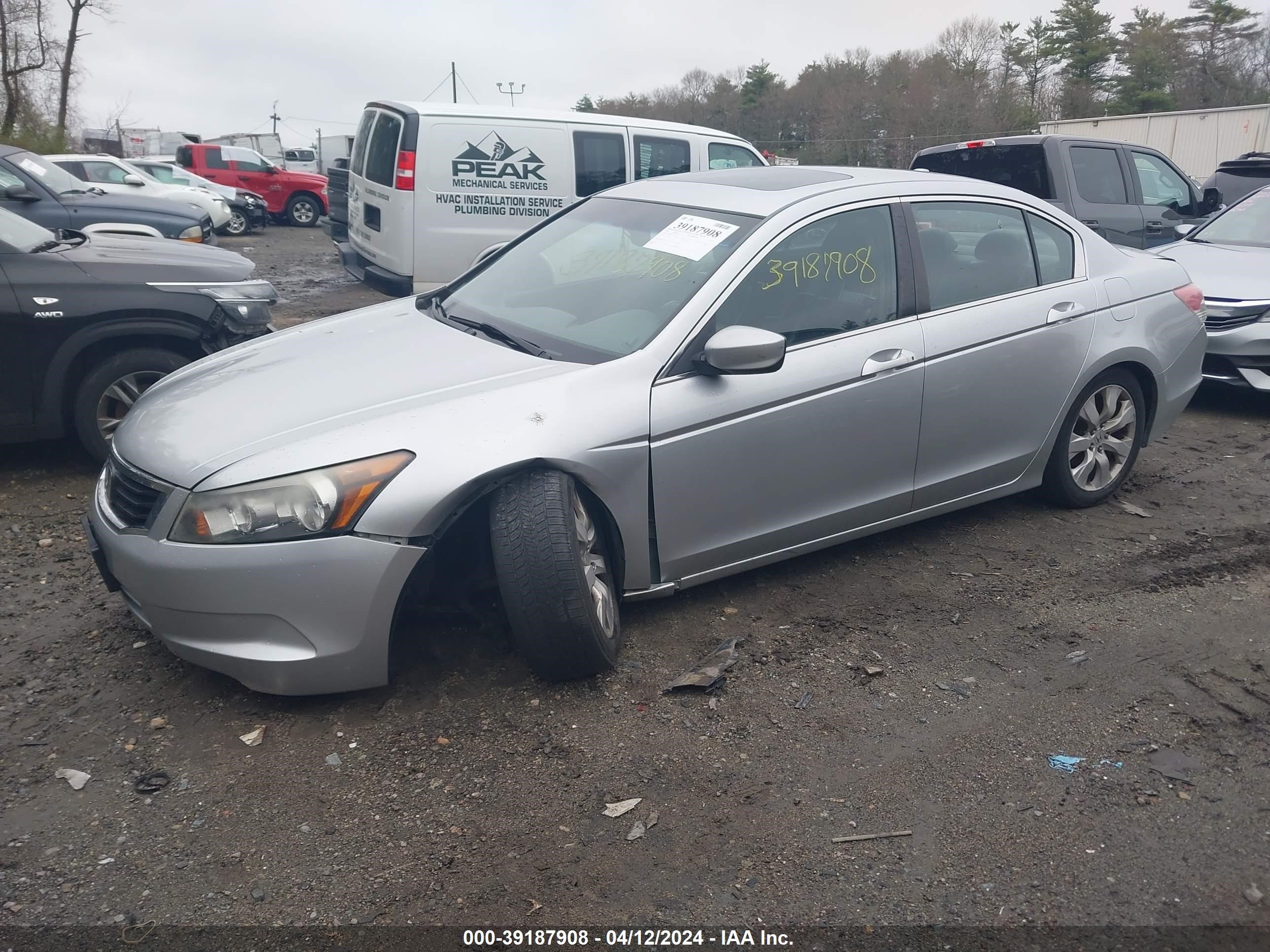 Photo 1 VIN: 1HGCP26849A077576 - HONDA ACCORD 