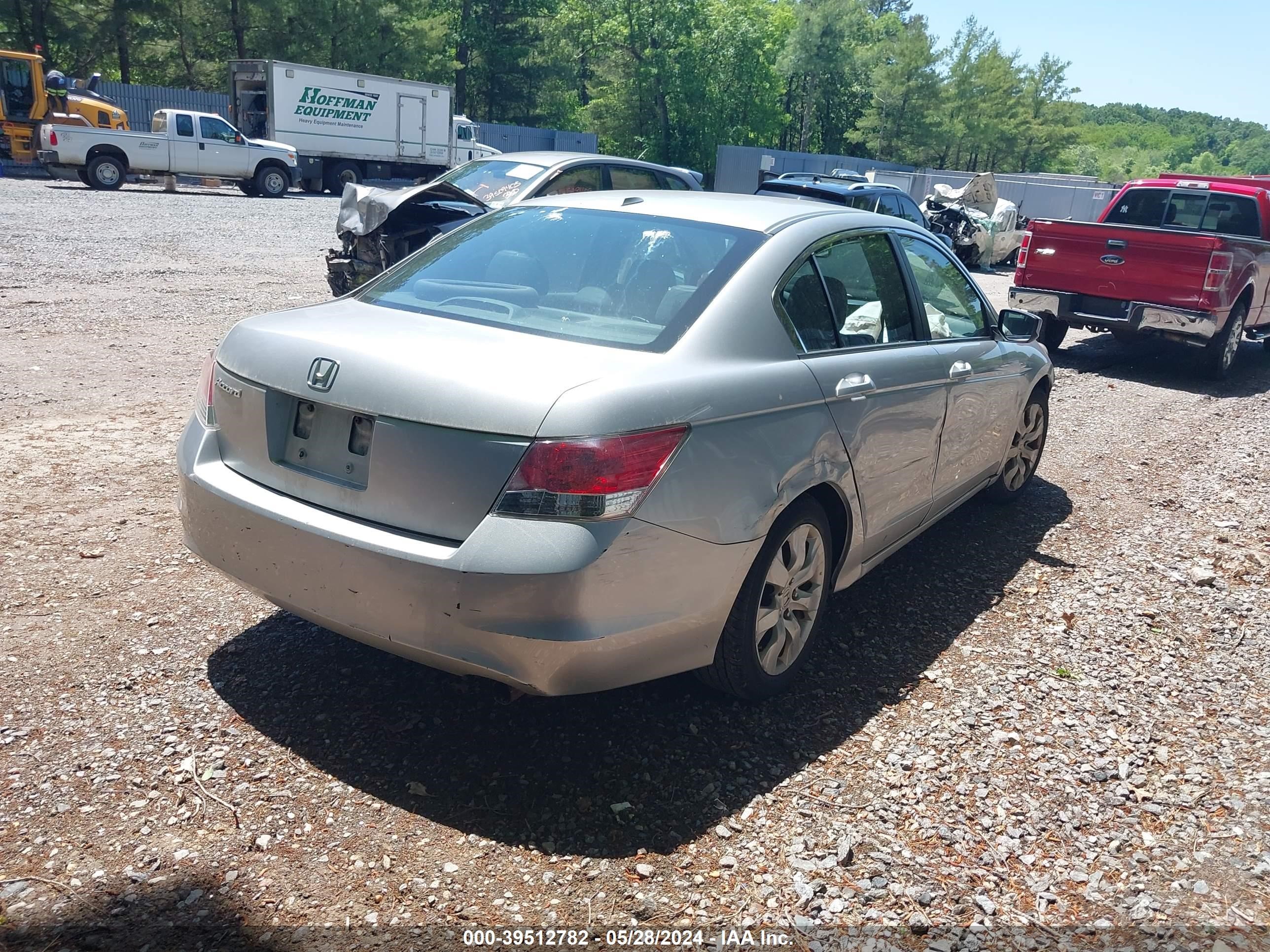 Photo 3 VIN: 1HGCP26849A089372 - HONDA ACCORD 