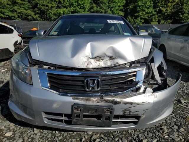 Photo 4 VIN: 1HGCP26849A115551 - HONDA ACCORD 