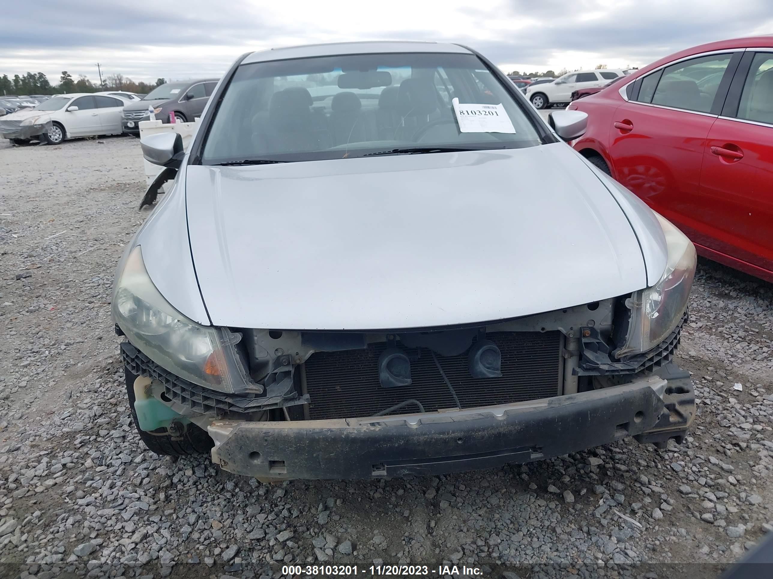 Photo 12 VIN: 1HGCP26849A119907 - HONDA ACCORD 