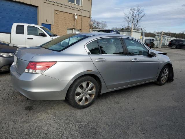 Photo 2 VIN: 1HGCP26858A086317 - HONDA ACCORD 