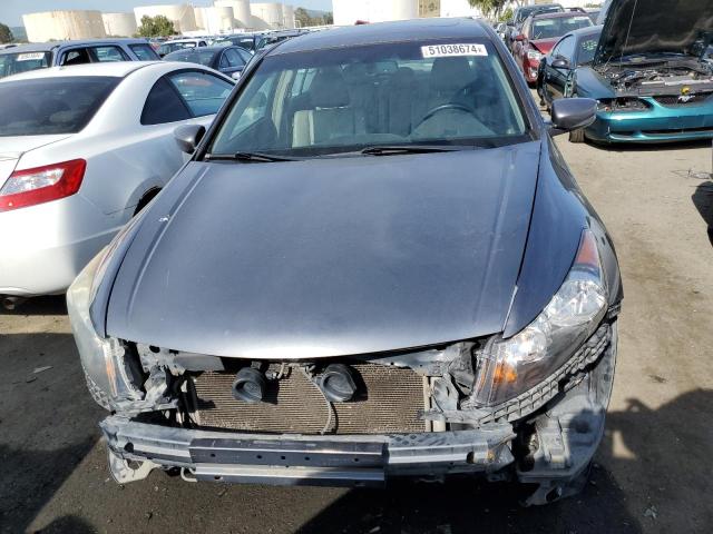 Photo 4 VIN: 1HGCP26869A110240 - HONDA ACCORD 