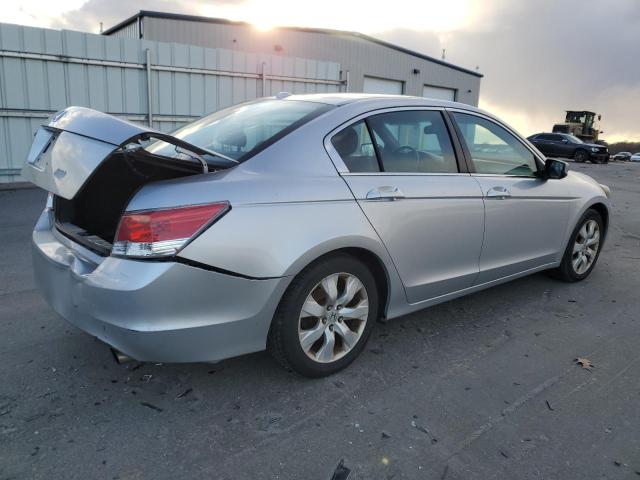 Photo 2 VIN: 1HGCP26869A161723 - HONDA ACCORD 