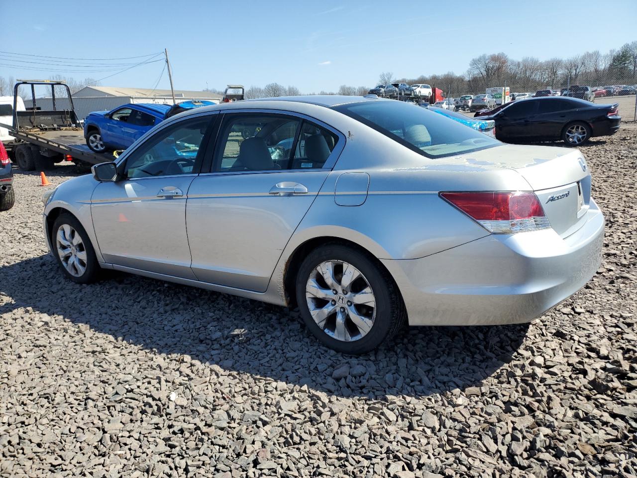 Photo 1 VIN: 1HGCP26878A063301 - HONDA ACCORD 