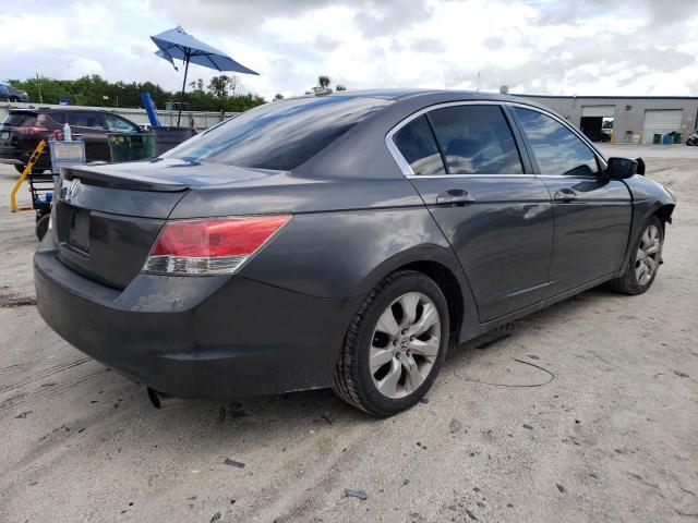 Photo 2 VIN: 1HGCP26878A142578 - HONDA ACCORD 