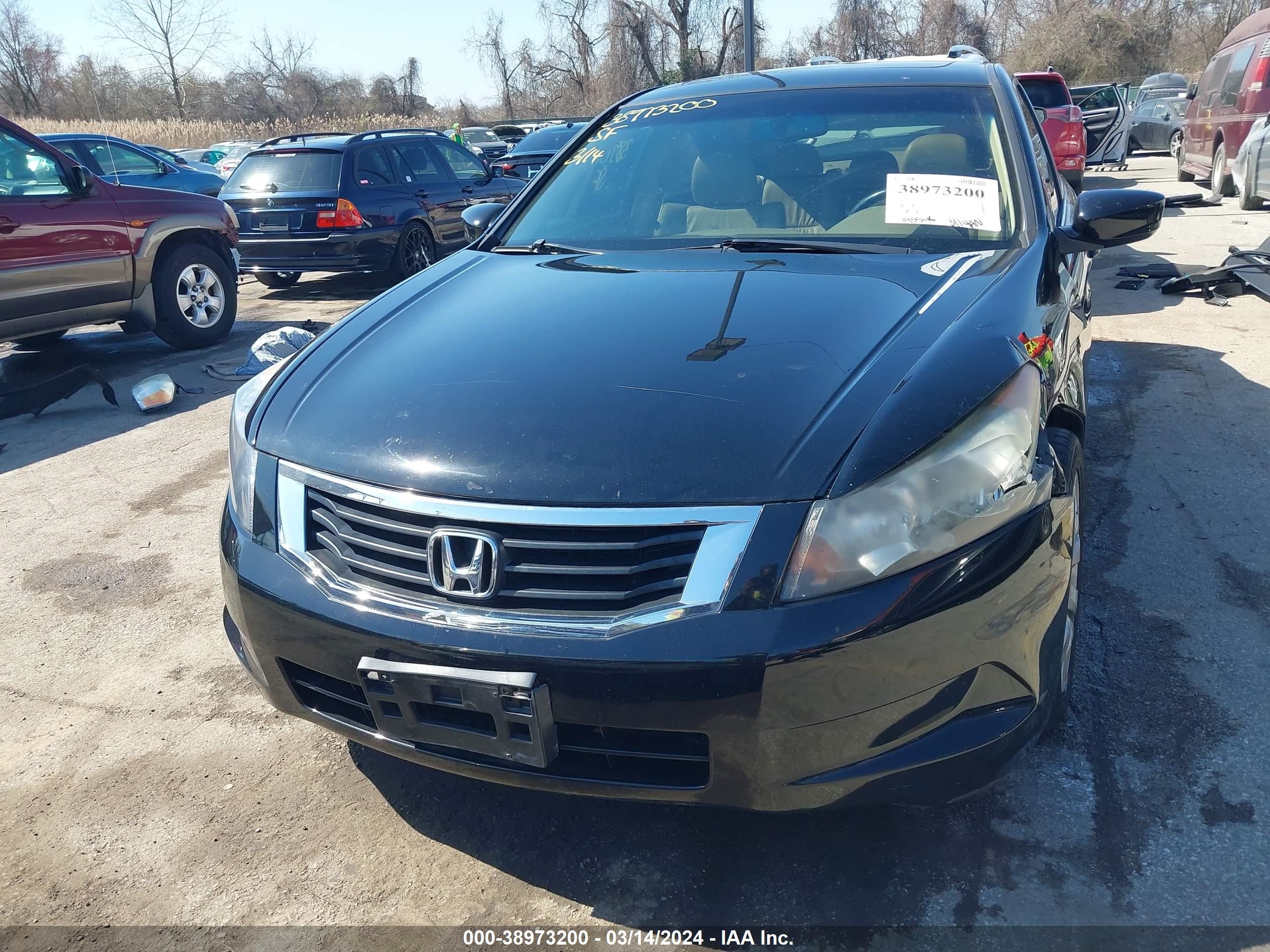 Photo 11 VIN: 1HGCP26879A018215 - HONDA ACCORD 