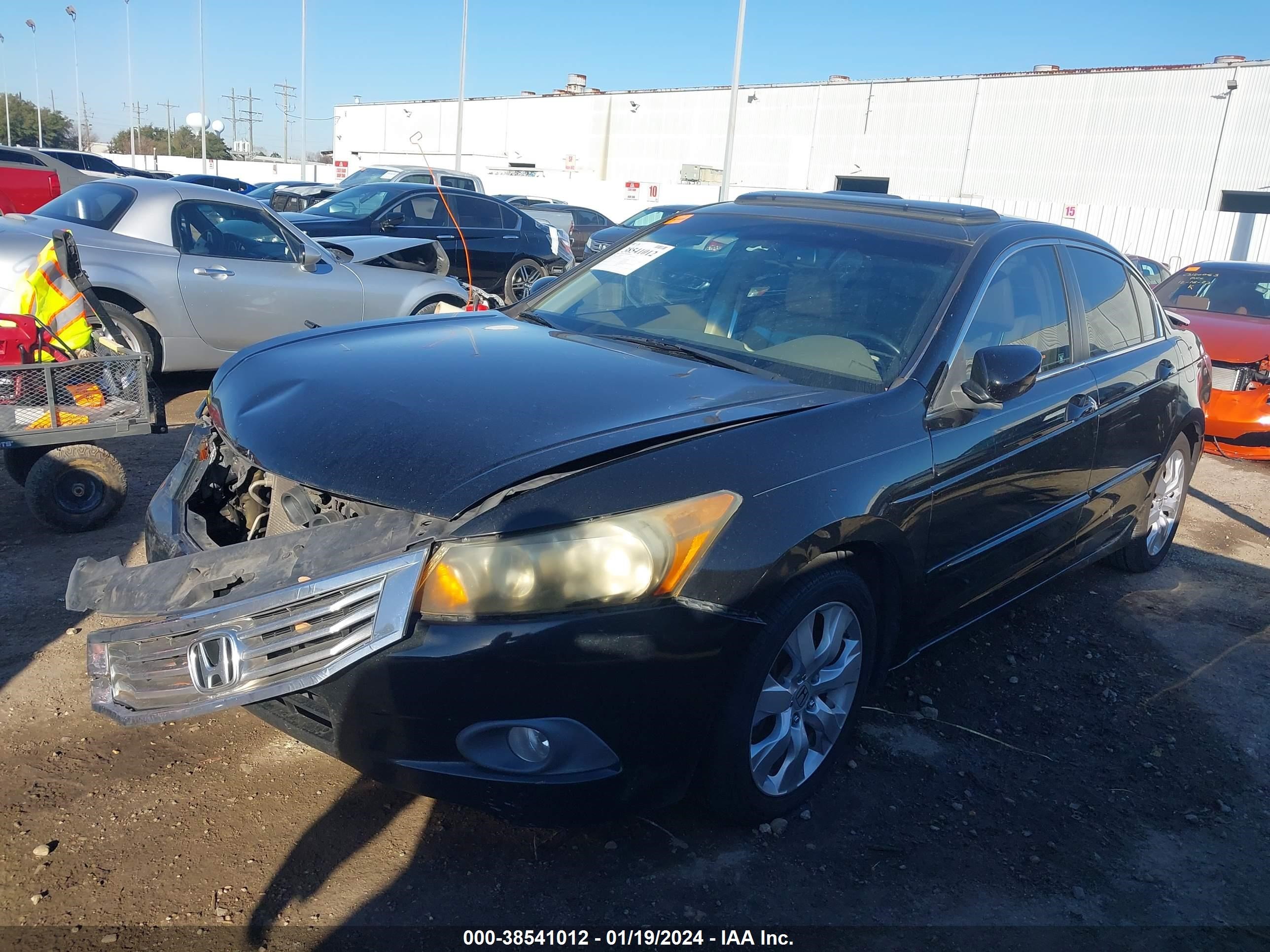 Photo 1 VIN: 1HGCP26879A088782 - HONDA ACCORD 